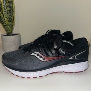 Saucony Tornado Men’s 12 Black Gray Red Shoes Running Gym Athletic S25439-10